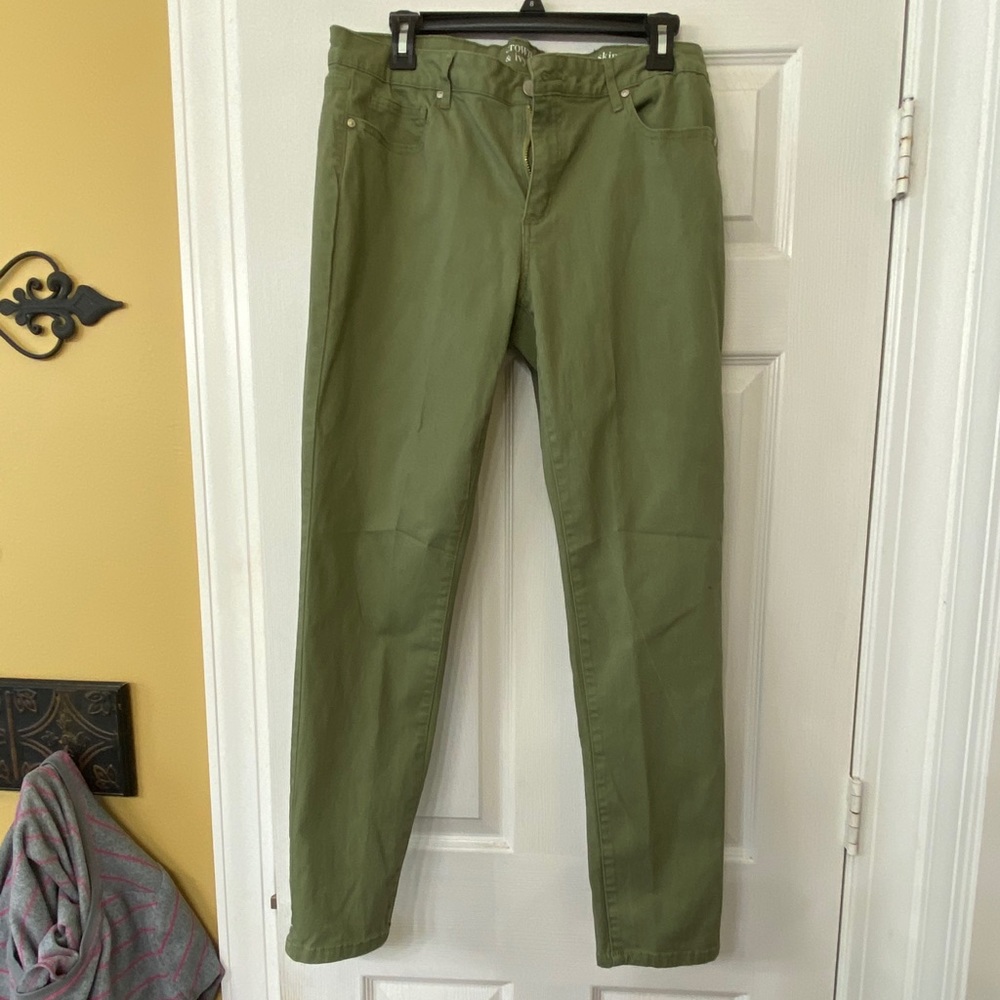 Crown and ivy jeans